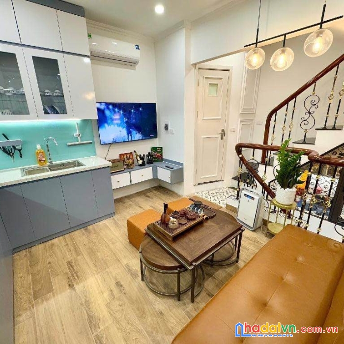 Nhà đẹp - đón tết đội cấn lô góc  6 tầng 4 ngủ đủ công năng 10m ra mặt phố chỉ hơn 4 tỷ
