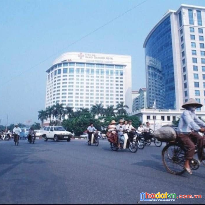 Nhà đẹp đón tết -  bán nhà đào tấn 73m2 4 tầng mt 10m 9,5 tỷ