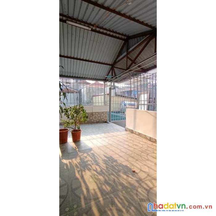 Bán nhà tây sơn 40m2 4t mt 4m 9.x tỷ