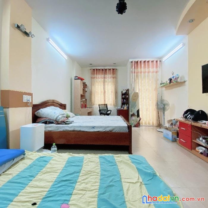 Nhà mặt tiền 3 tầng đúc, sao mai, tân bình, 4x17m, 68m2, nhỉnh 13 tỷ tl