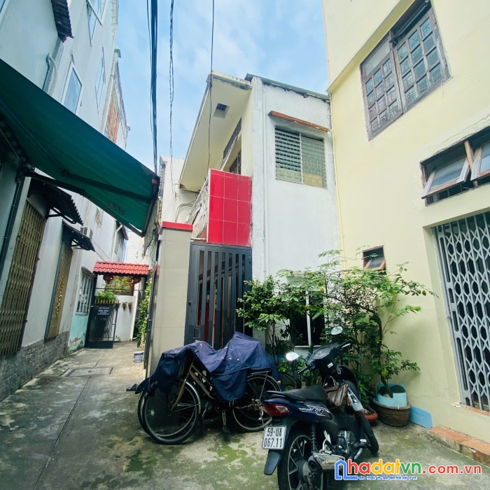 Bán nhà mt 547 hoàng sa p.võ thị sáu q3 dt 5,2m x 11,5m giá 8 tỷ
