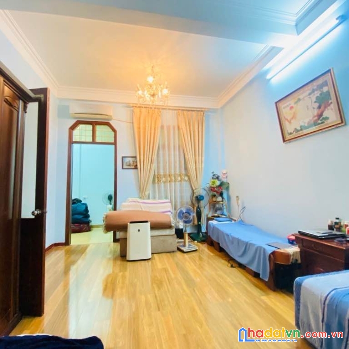 Bán nhà nguyễn công hoan 50m2 4 tầng mt 7m 9,8 tỷ lô góc 3 mặt thoáng vĩnh viễn