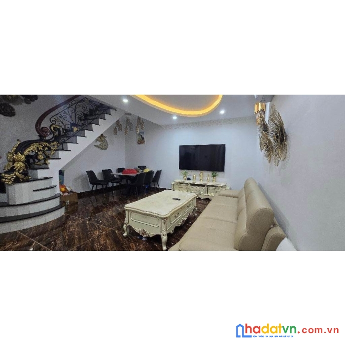 Nhà đẹp đón tết -  bán nhà đào tấn 73m2 4 tầng mt 10m 9,4 tỷ
