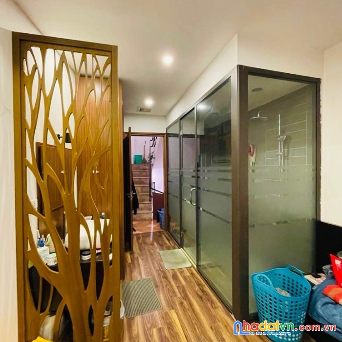 Núi trúc 5 tầng mt 3,7m nhỉnh 13.x tỷ - kinh doanh