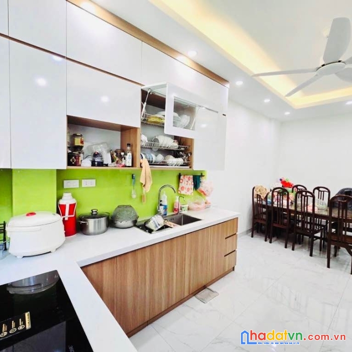 Bán nhà liễu giai 35m2 6 tầng 10 tỷ - thang máy xịn 450kg
