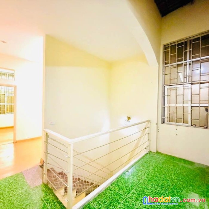  bán nhà 135 đội cấn 40m2 4 tầng mt 3,7m nhỉnh 9 tỷ