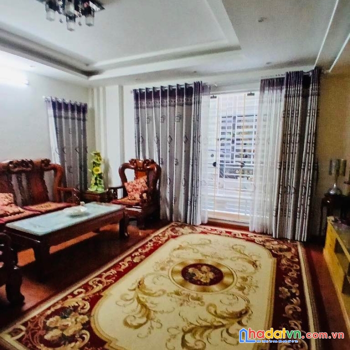 Bán nhà hoàng hoa thám 55m2 5 tầng mt 5m 13.x tỷ - ô tô đỗ
