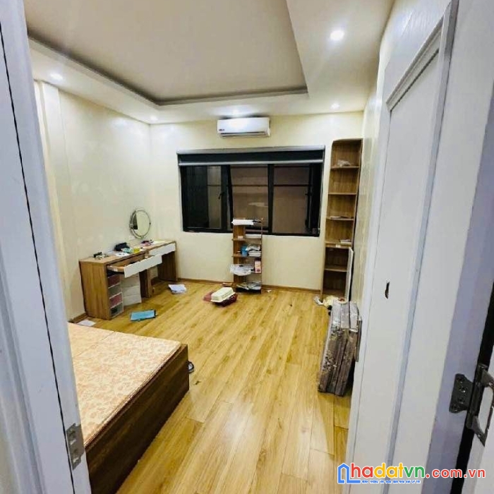 Bán nhà hào nam 34m2 4 tầng mt 3,6m 7.x tỷ - ngõ thông