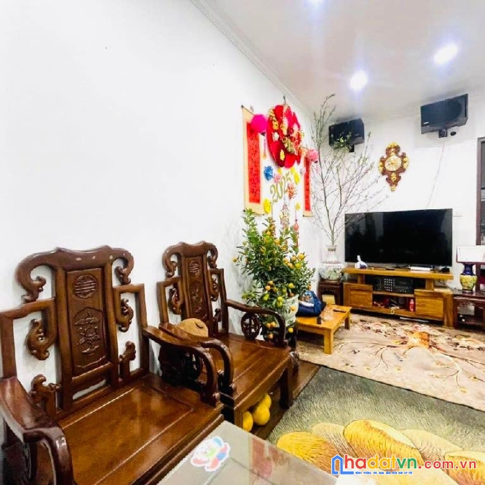 Bán nhà võngthị 30m2 6 tầng 7.x tỷ - lô góc 3 thoáng - thông hồ tây - nhà đẹp - ở ngay