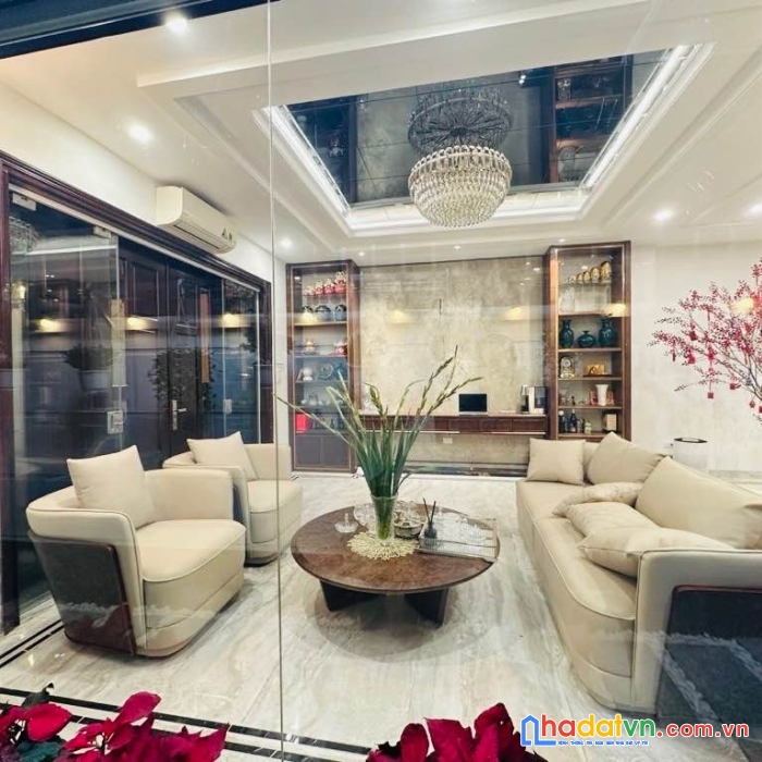 Bán nhà đào tấn 110m2 4 tầng mt 6m 21 tỷ - nội thất sang trọng