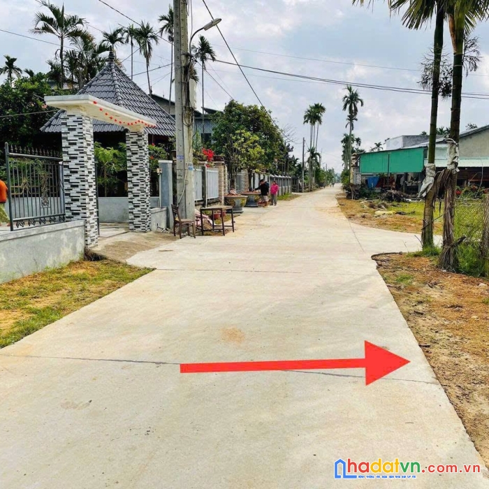 🤟🤟khai xuân lấy lộc block 4 lô liền kề gần tt thị trấn nam phước , giáp quốc lộ 1a gần ngã ba nam phước. 