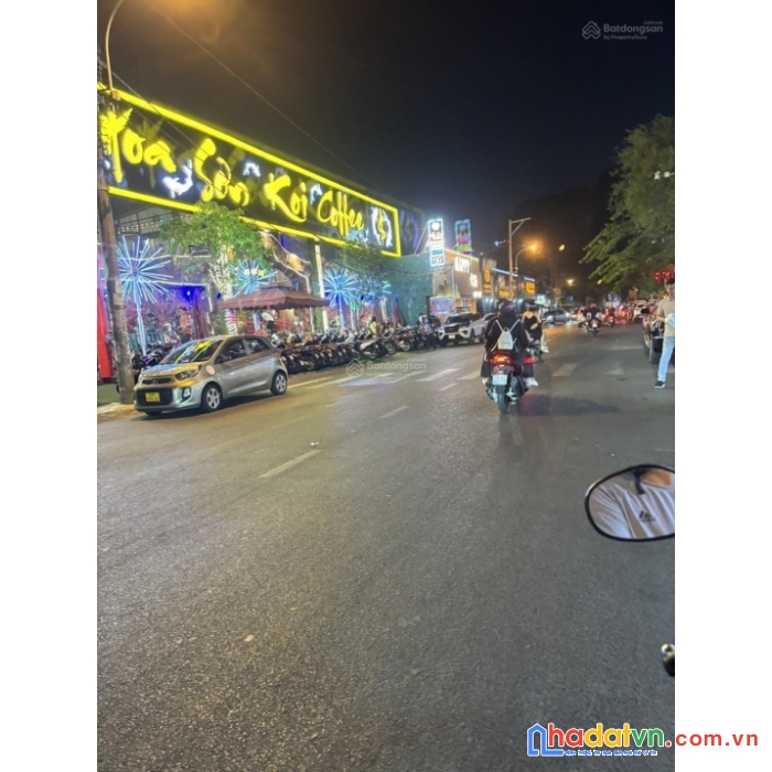 Cho thuê nhà mt 755 cách mạng tháng 8, phường 6, quận tân bình
