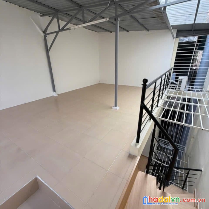 Bán nhà phố võ thị sáu, hai bà trưng 35m, 5 tầng. giá: 6.95 tỷ