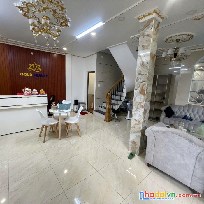 Cho thuê tòa nhà 283/72 cách mạng tháng 8 , phường 12 , q10
