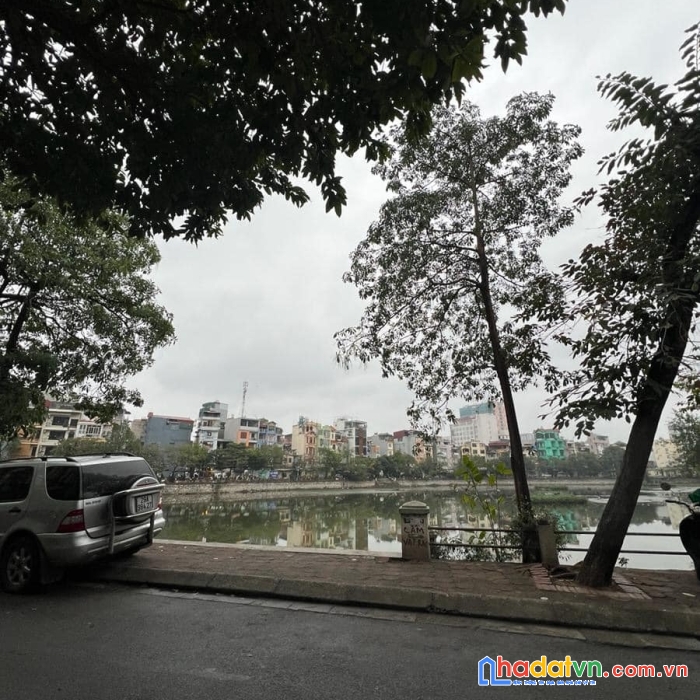 Bán nhà phố phương mai, đống đa 39m, 4 tầng. giá: 20 tỷ. lh: 0937158386