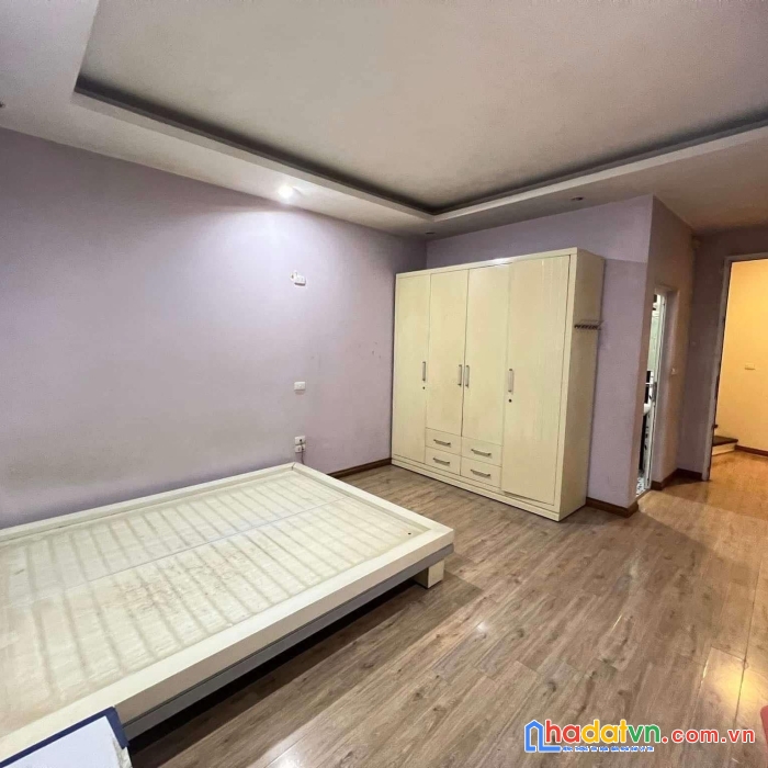 Bán nhà phố lê thanh nghị, hai bà trưng 35m, 5 tầng. giá: 8.15 tỷ