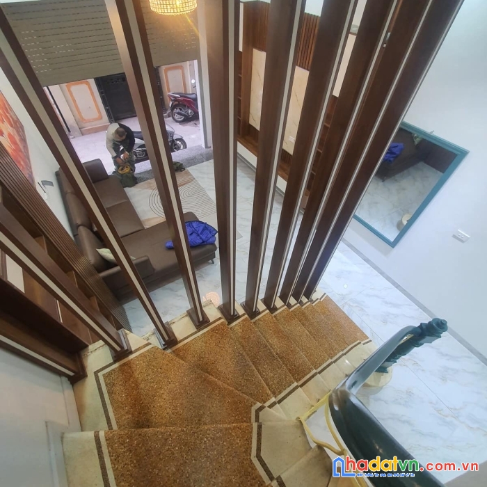 Bán nhà ngõ quỳnh, hai bà trưng 38m, 4 tầng