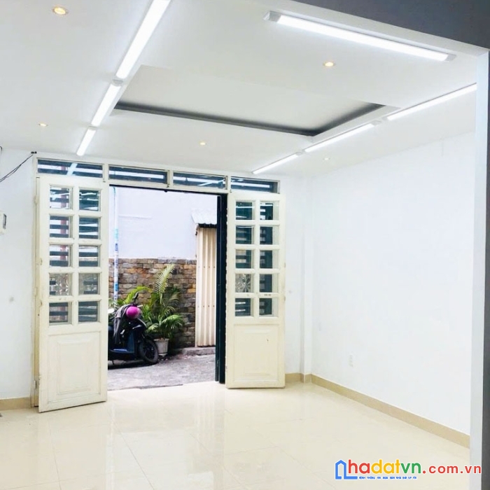 Nhà hxh 4m, trường chinh, ngã tư 7 hiền, tân bình, 4.2x11m, nhỉnh 5 tỷ tl 