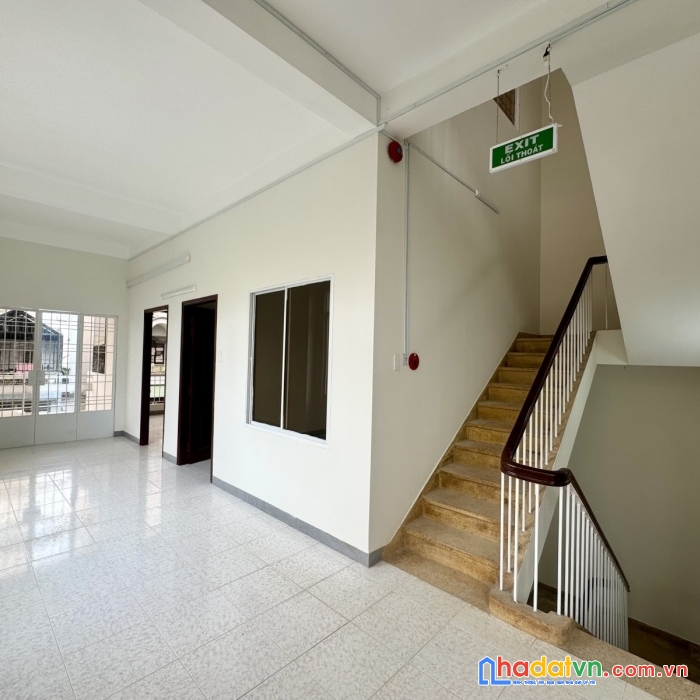Mặt tiền hưng phú q8. khu vip 330m2 nở hậu khủng. nhà 4 tầng btct, dt75tr/th. giá chỉ 45 tỷ