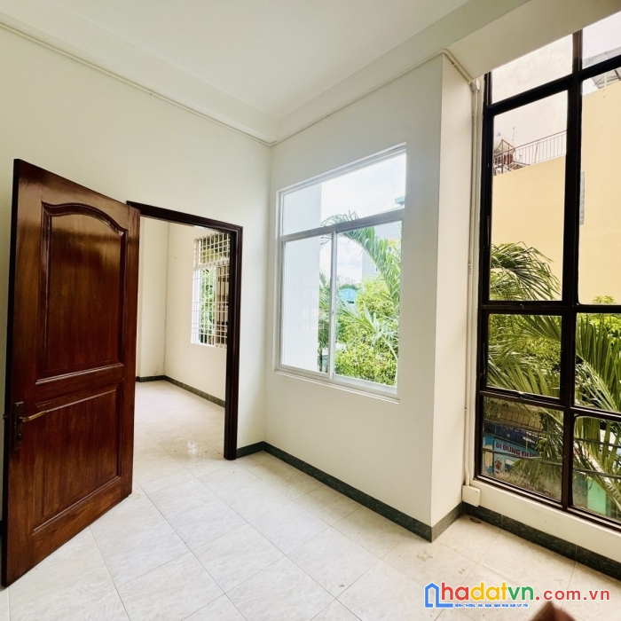 Mặt tiền hưng phú q8. khu vip 330m2 nở hậu khủng. nhà 4 tầng btct, dt75tr/th. giá chỉ 45 tỷ