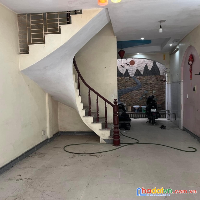 Bán nhà phố trương định, hoàng mai 41m, 5 tầng