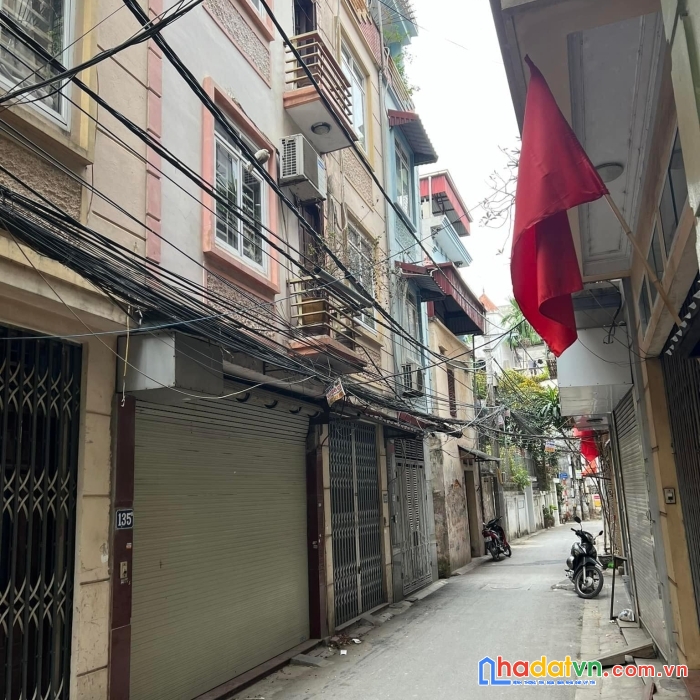 Bán nhà phố trương định, hoàng mai 41m, 5 tầng