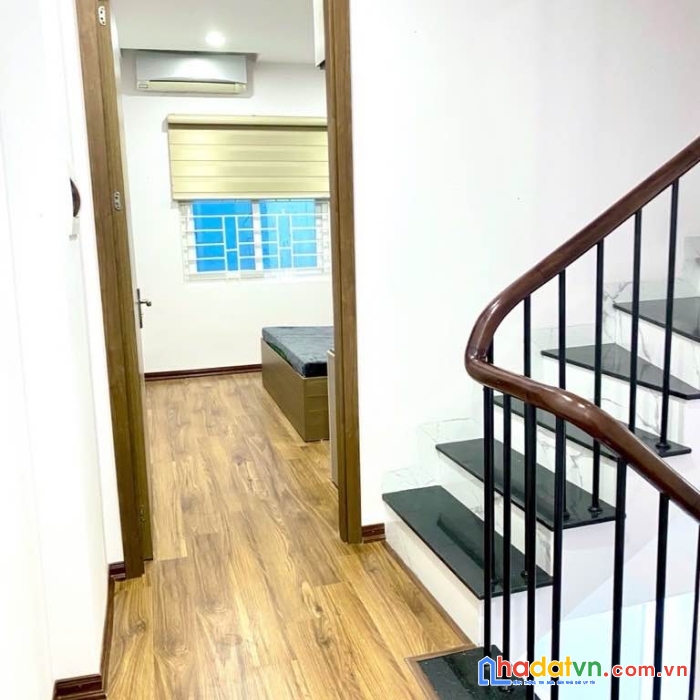  bán nhà đoàn thị điểm 32m2 6 tầng 3,8m mặt tiền - 7.x tỷ - gần ôtô - 2 mặt thoáng