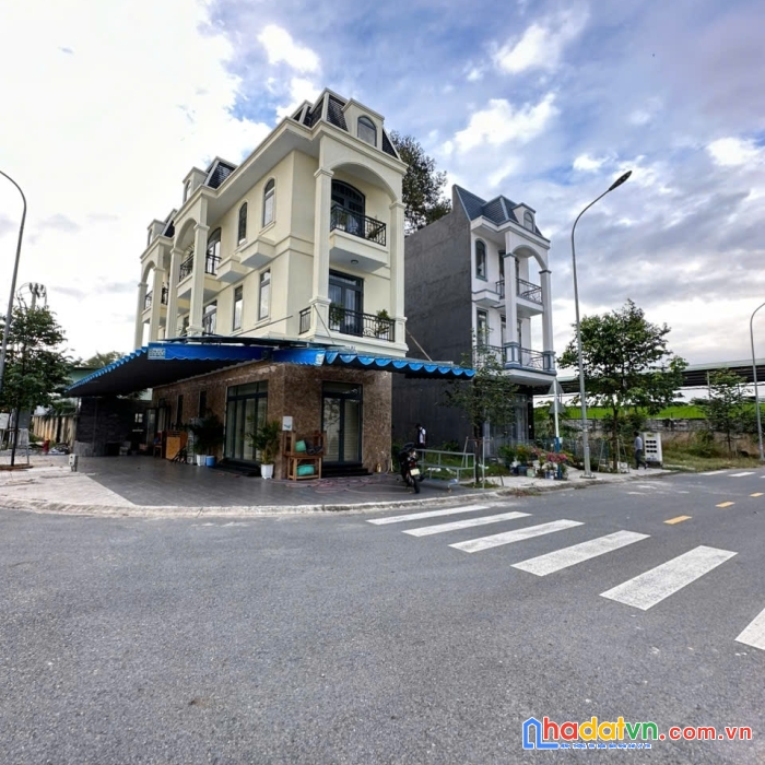 Chuyển nơi làm nên cần bán lô đất tại phú chánh, tân uyên