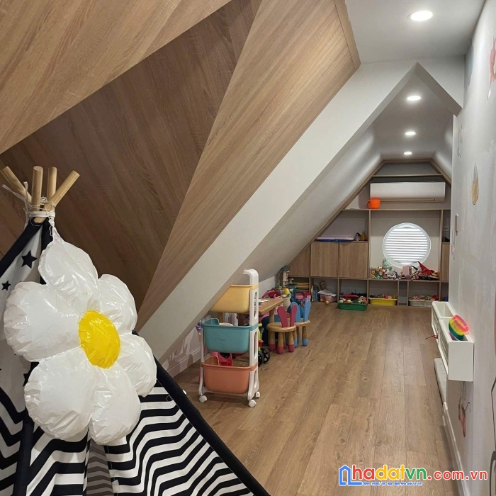 Căn hàng nét phố giang văn minh còn sót lại 58m² mặt tiền 8,6m