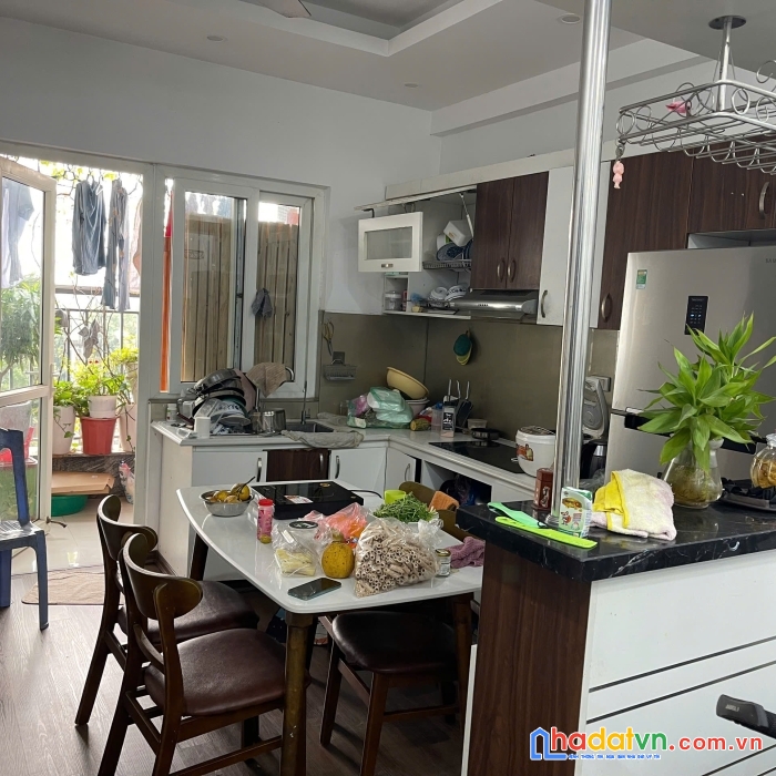 Cần bán gấp căn hộ 65m hướng nam full nội thất, giá chỉ 2.1 tỷ tại kdt thanh hà cienco 5