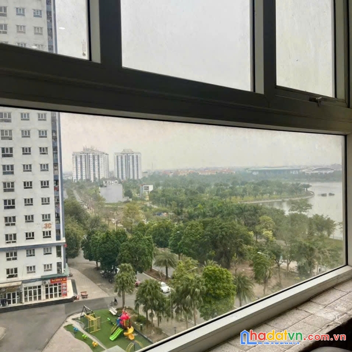 Cần bán gấp căn hộ 2 ngủ view hồ tầng trung, giá rẻ nhất tòa hh03b kdt thanh hà cienco 5