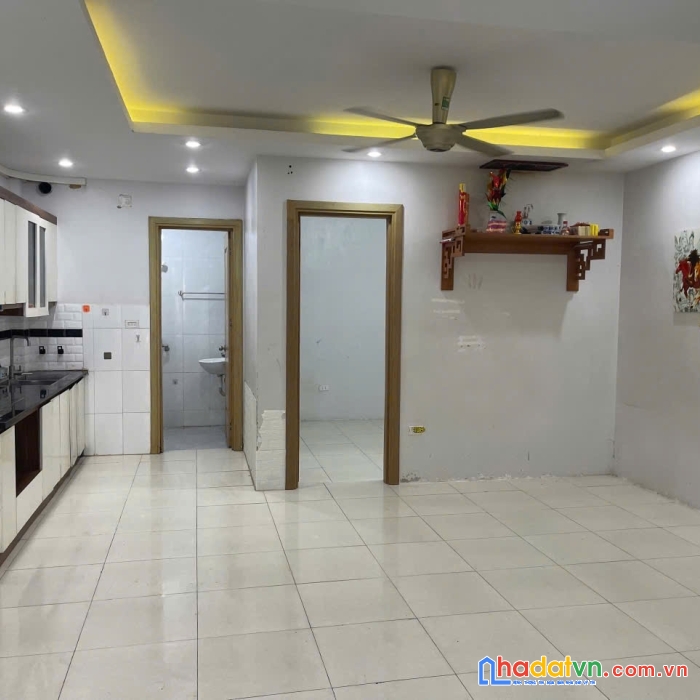 Chính chủ gửi bán căn hộ 70m đầy đủ nội thất giá 2.2 tỷ tại kdt thanh hà cienco 5