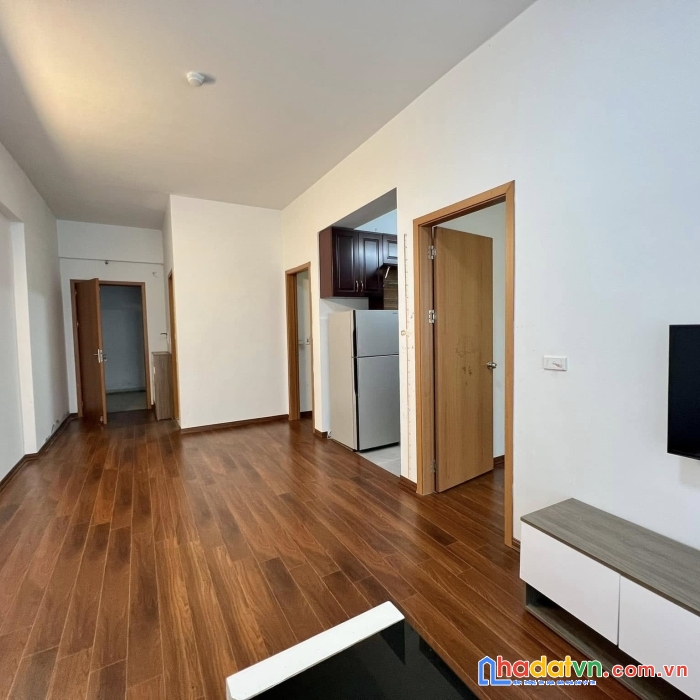 Chính chủ bán căn hộ 2 ngủ tầng 11 giá 2.2 tỷ tại 3 tòa mới kdt thanh hà cienco 5 