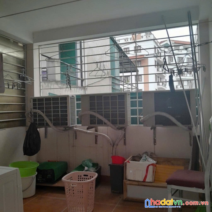 Hiếm bán nhà vạn phúc 40m2 5 tầng mặt tiền 3,5m 11 tỷ 5 - hàng xóm đại sứ quán - gần phố