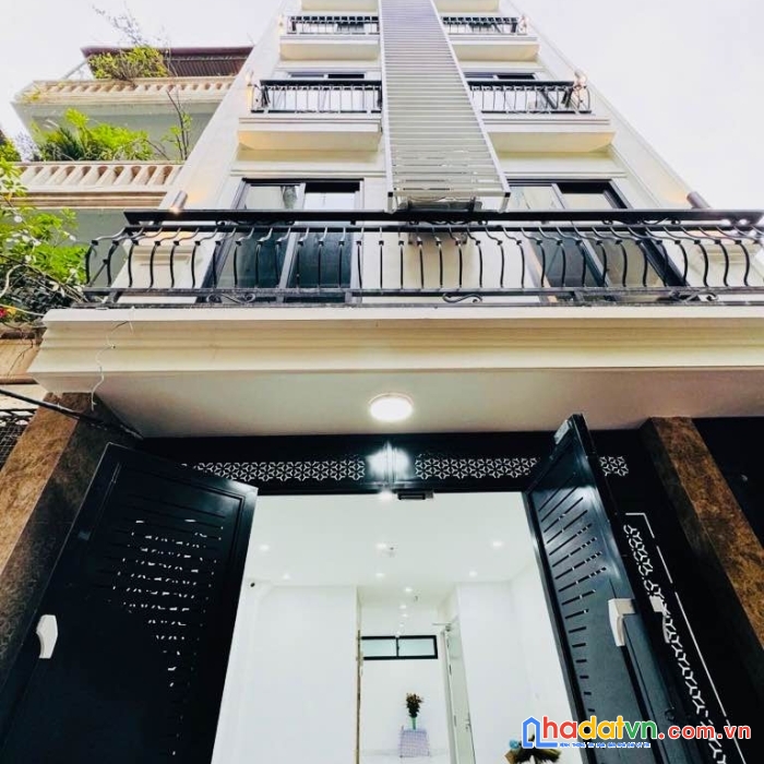 Căn hộ dịch vụ - doanh thu 1,2 tỷ- phố hoàng cầu 65m2 - 7 tầng 