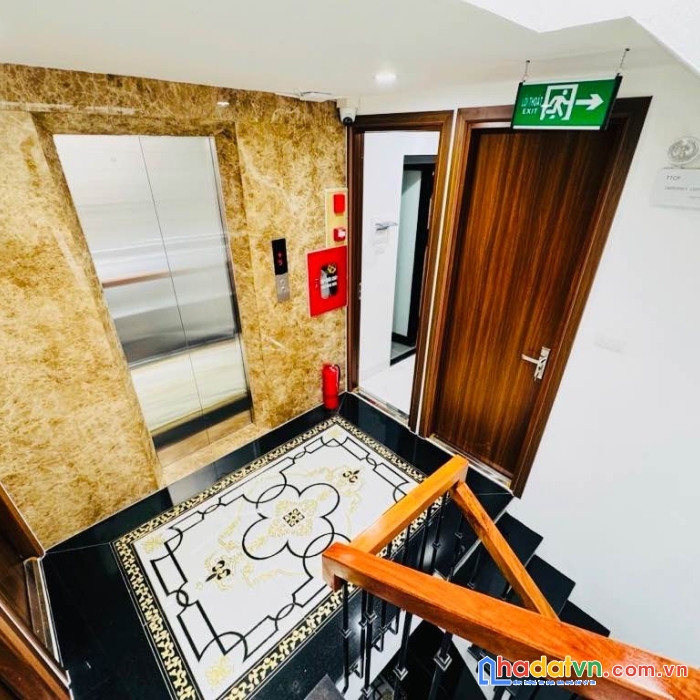 Căn hộ dịch vụ - doanh thu 1,2 tỷ- phố hoàng cầu 65m2 - 7 tầng 