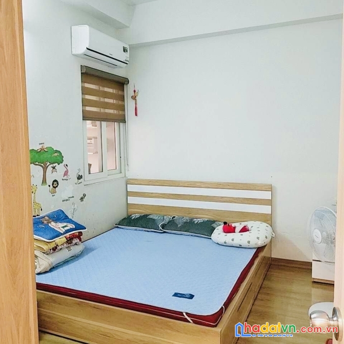 Chính chủ gửi bán căn hộ 2 ngủ view hồ, full nội thất giá 2.3 tỷ tại 5 tòa mới kdt thanh hà cienco 5