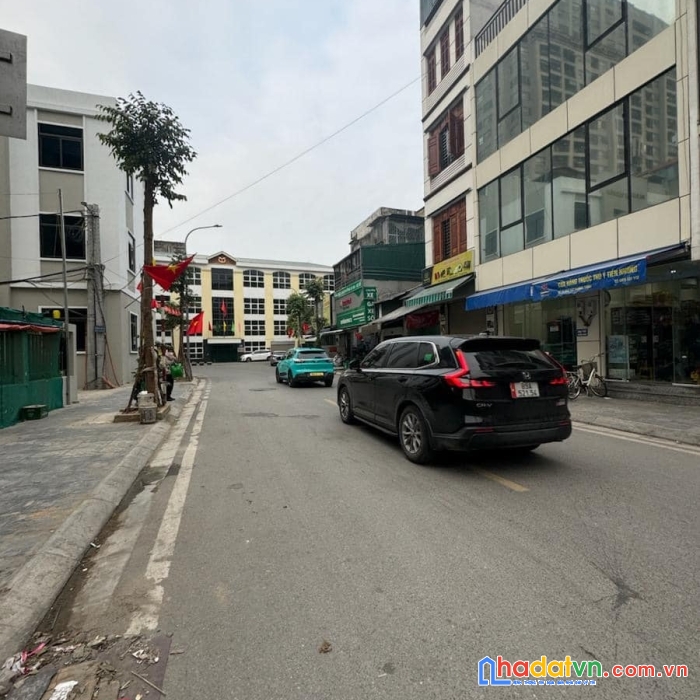 Bán nhà mặt ngõ 102 trường chinh, đống đa 30m, 4 tầng