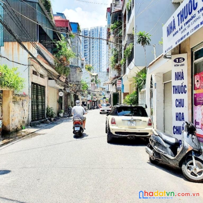 Bán nhà 3 tầng ô tô đỗ cửa ở vĩnh hưng giá 950 triệu
