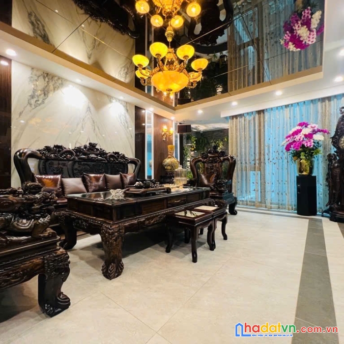 Bán nhà hòe nhai 6 tầng thang máy, mặt tiền 5,2m