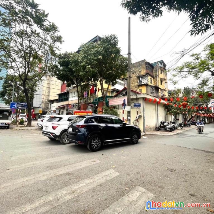 Hiếm !!! bán nhà liễu giai - mặt tiền 3,5 - mặt ngõ thông 