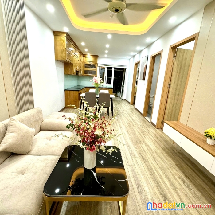 Chính chủ gửi bán căn hộ 2 ngủ view hồ, full nội thất mới tại tòa hh02-2b kdt thanh hà cienco 5