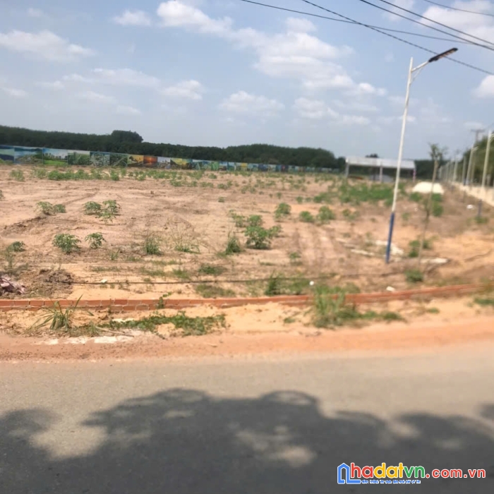 Ra gấp lô đất 160m2 gần trung tâm bàu bàng, cách quốc lộ 13 chỉ 5p.