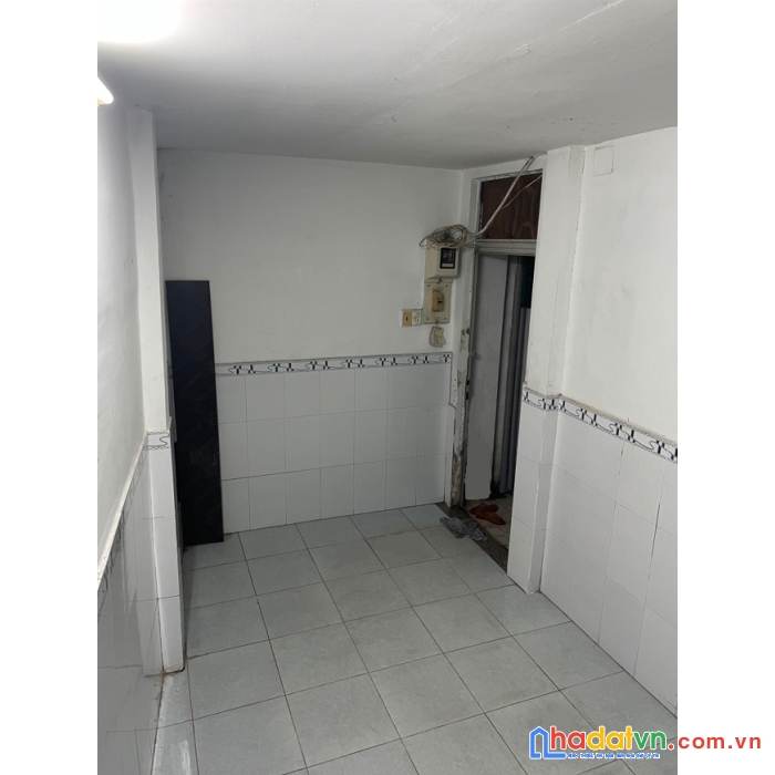 Cho thuê nhà nguyên căn chính chủ 40m2 gần giáo xứ hòa bình, p3, gv
