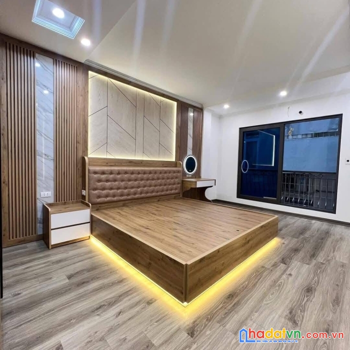 Bán nhà riêng 6 tầng thang máy full nội thất phố khương hạ thanh xuân ngõ nông