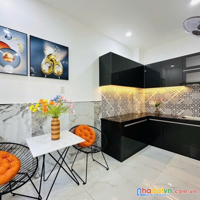 Nhà đẹp ngay thống nhất 32m2, ngang bề thế 4m, chỉ hơn 3 tỷ