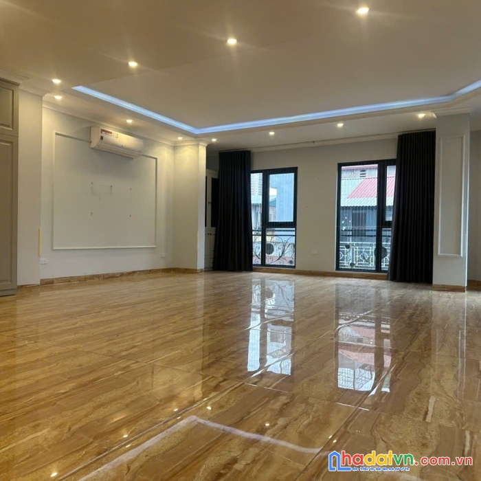 Độc nhất! bán tòa nhà huỳnh thúc kháng, mặt tiền 9m thang máy, phân lô 