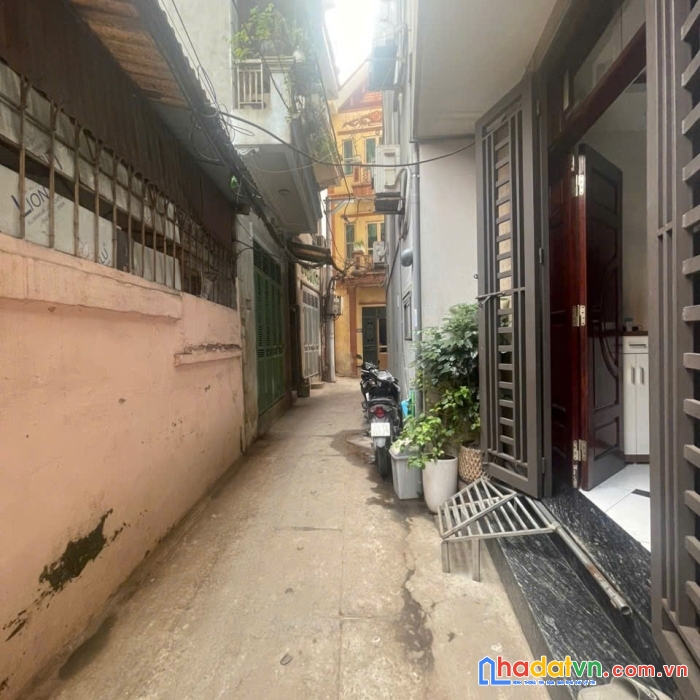 Chính chủ gửi bán nhà 4 tầng full nội thất, đã có sổ đỏ tại đa sỹ, kiến hưng, hà nội