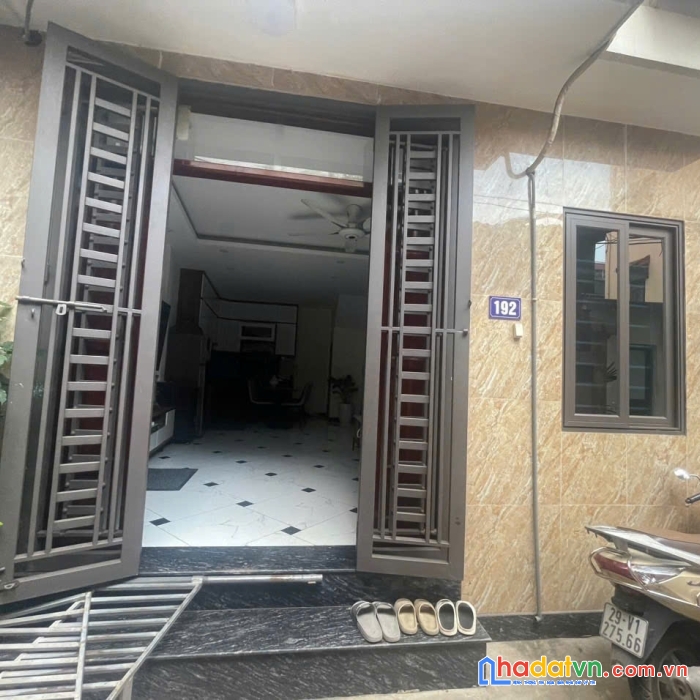 Chính chủ gửi bán nhà 4 tầng full nội thất, đã có sổ đỏ tại đa sỹ, kiến hưng, hà nội