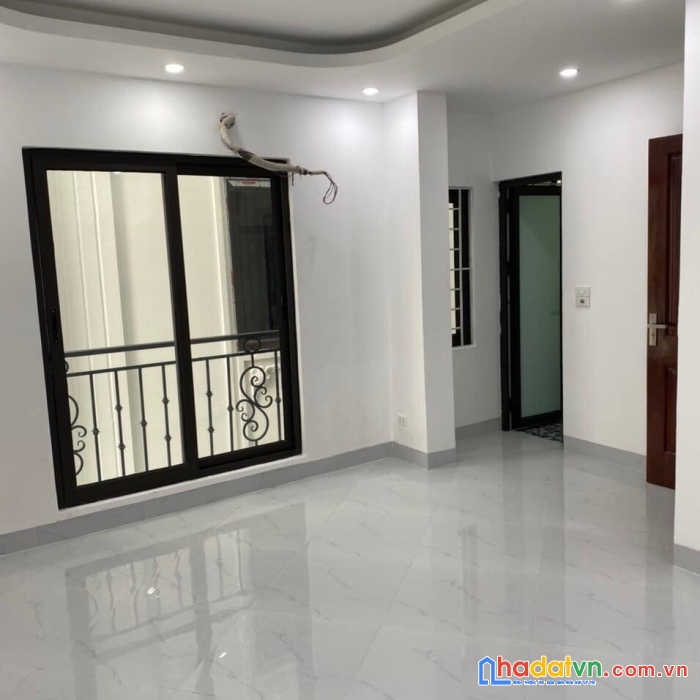 Bán nhà đường thanh bình, mỗ lao, hà đông, 30m2x5, 6.5 tỷ